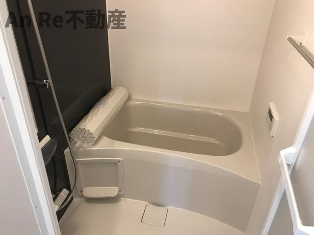 川口市大字安行領根岸のアパートの浴室
