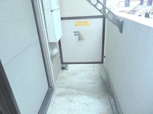 ソラーレ花小金井ビルのバルコニー