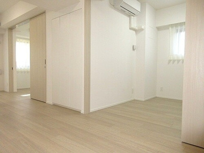 【居間・リビング】 | サンウッドフラッツ新宿四谷三丁目 | リビングダイニング