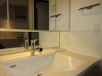 【洗面所】 | サンウッドフラッツ新宿四谷三丁目 | 洗面所