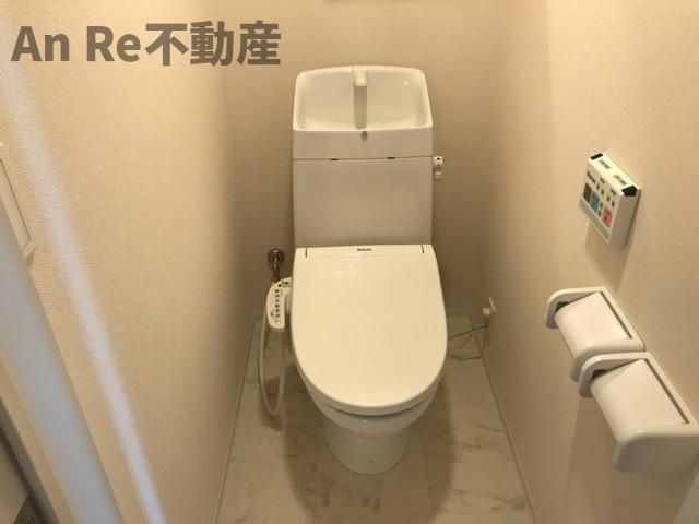 川口市大字安行領根岸のアパートのトイレ
