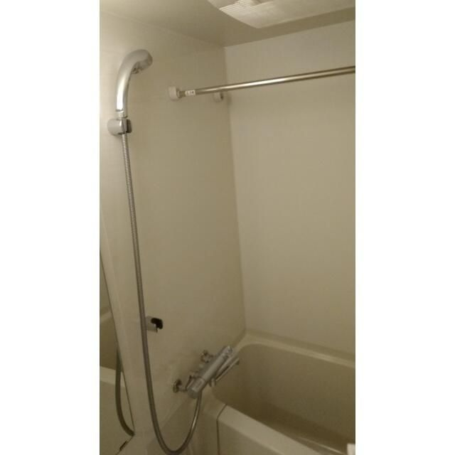 ルクレ西池袋の浴室