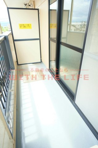 セカンドキャビン【キャッシュバック対象物件】のバルコニー|お洗濯にも便利なバルコニー付き