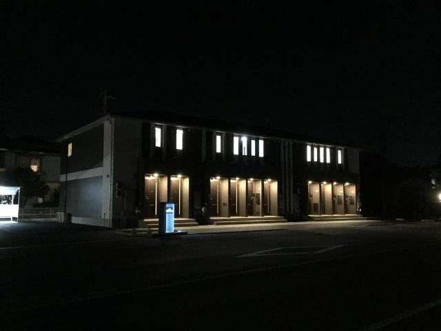 Front du lac（フロン　デュ　ラック）の外観|外観写真（昼）
