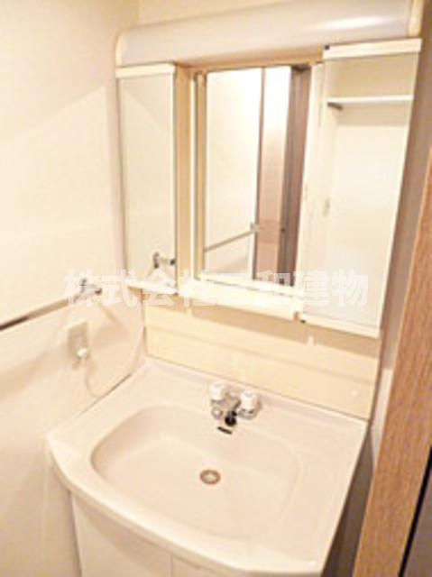 エディフィシオ成増の洗面所|同間取り別室の参考写真です