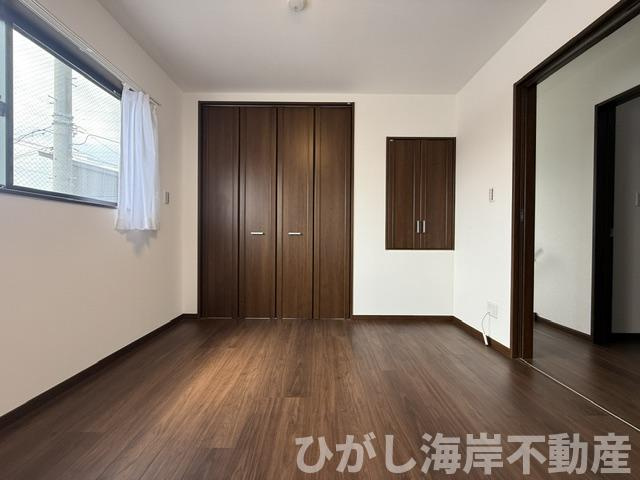 茅ヶ崎市香川4丁目　中古戸建の洋室|新規リフォーム完了！　5帖　洋室