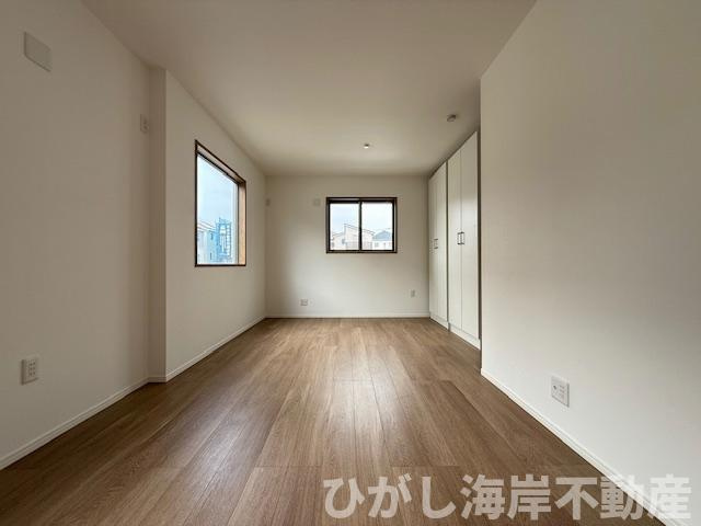 平塚市菫平　新築戸建　の洋室|10.5帖　洋室