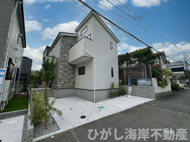 藤沢市辻堂太平台１丁目　新築戸建