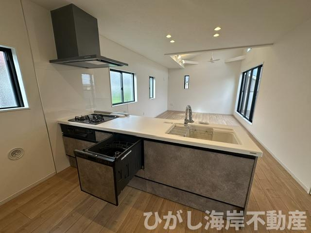 藤沢市辻堂太平台１丁目　新築戸建のキッチン|キッチンスペース