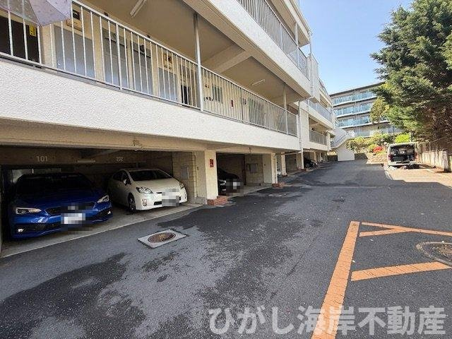 シーサイド茅ヶ崎の駐車場|敷地内駐車場