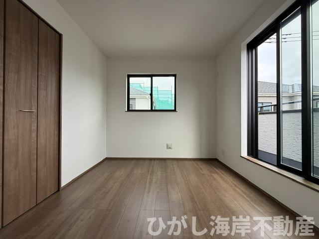 平塚市西真土1丁目 　新築戸建　全16棟の洋室|6帖　洋室