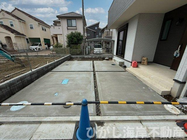 平塚市西真土1丁目 　新築戸建　全16棟の駐車場|駐車スペース