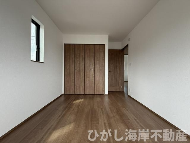 平塚市西真土1丁目 　新築戸建　全16棟の内装|6.7帖　洋室