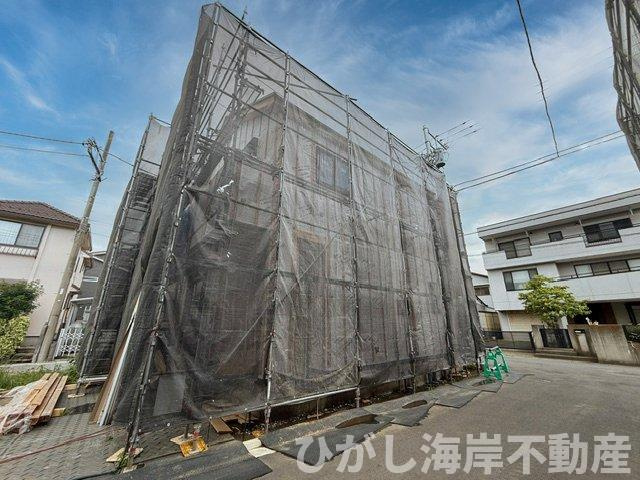 平塚市西真土1丁目 　新築戸建　全16棟の外観|6月15日撮影　建築中　現地外観