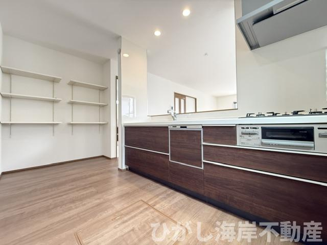 平塚市西真土1丁目 　新築戸建　全16棟のキッチン|キッチンスペース