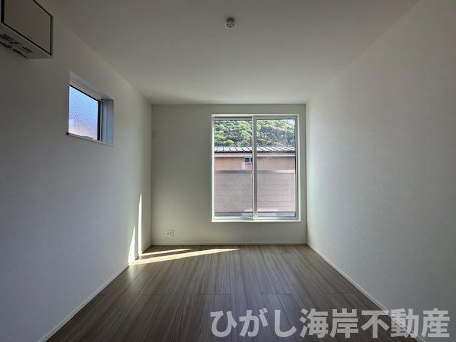 平塚市山下1丁目　　新築戸建　　全2棟の寝室|6帖　洋室