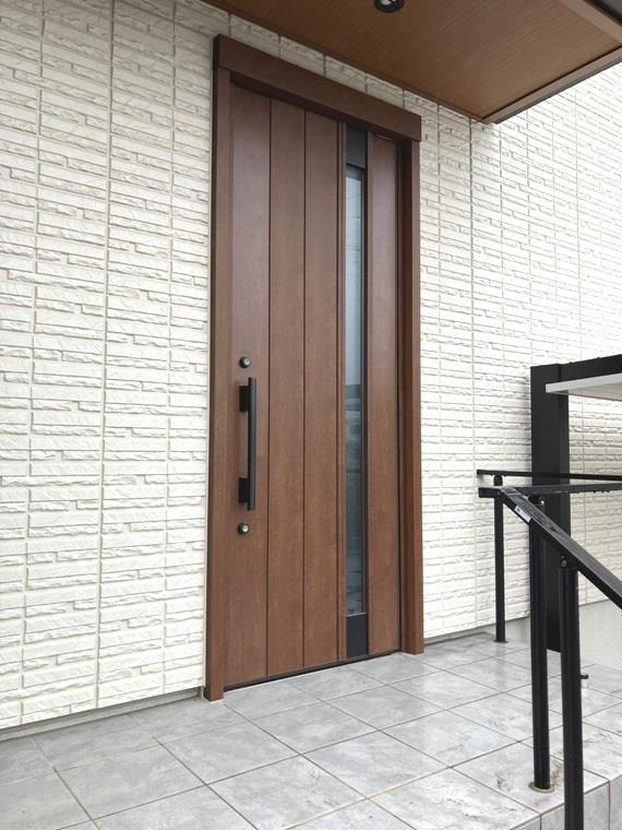 おおたかの森西戸建のエントランス