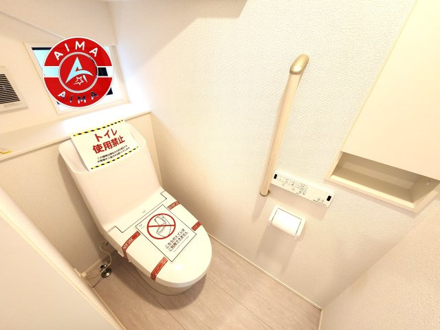 N・福岡市城南区樋井川2丁目第4-2棟（2号棟）のトイレ|トイレ・ウォシュレット付。快適で衛生的な洗浄機能付温水シャワートイレです。