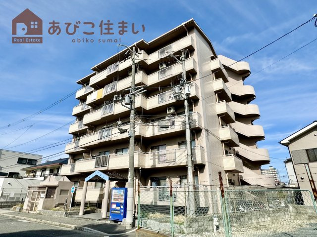 メゾンセレナの外観