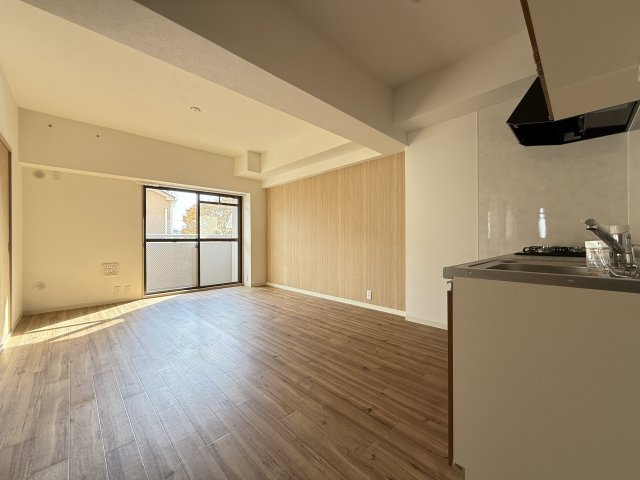 メゾンセレナの居間・リビング