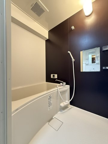 メゾンセレナの浴室