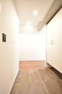 【玄関】 | ※同建物別室、参考写真