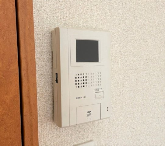 レオパレスアカシアのその他|モニター付きインターホン