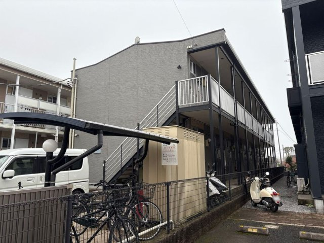 レオパレスアイアイの外観
