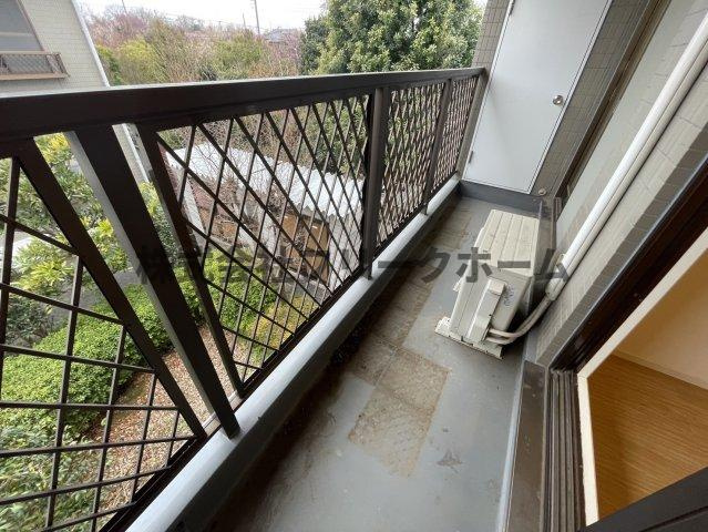 武蔵野市関前５丁目の賃貸マンションのバルコニー