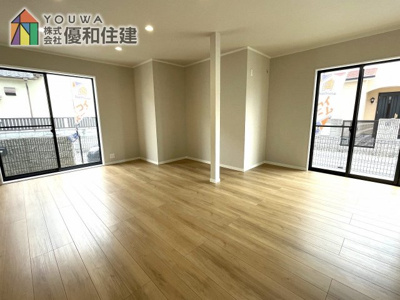 【居間・リビング】 | 中古戸建　神戸市西区玉津町今津
