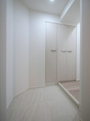 PREMIUM CUBE 亀戸の玄関