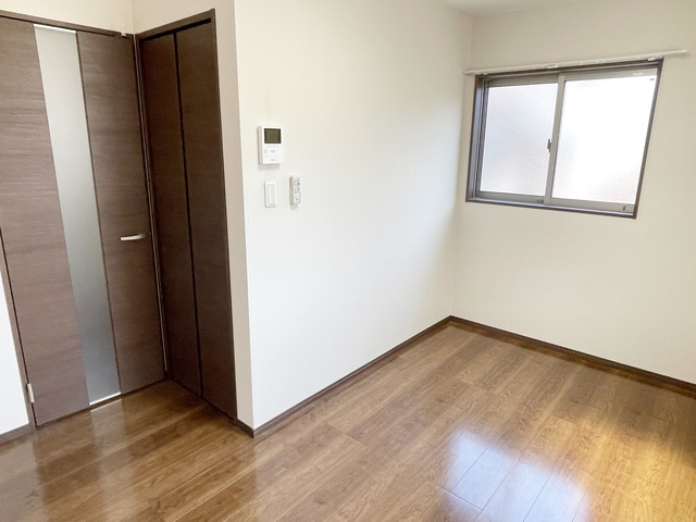 Che・carinaの洋室|開放感あるお部屋です♪