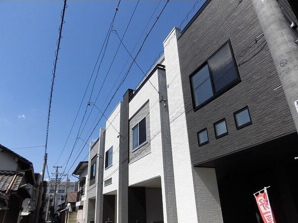 則武本通二丁目貸家の外観