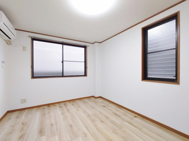 クレール小岩の居間・リビング