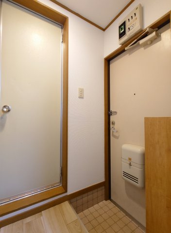 クレール小岩の玄関