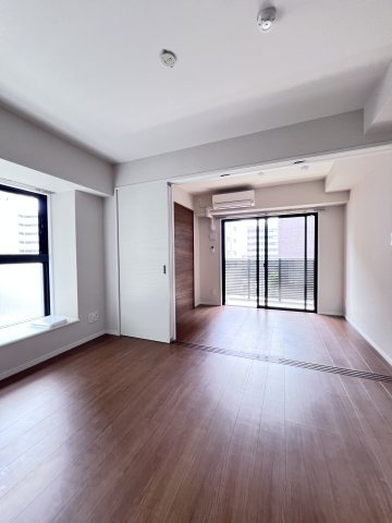 RESIAS ONE TENJINMINAMI BLDG．の居間・リビング