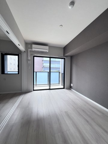RESIAS ONE TENJINMINAMI BLDG．の居間・リビング