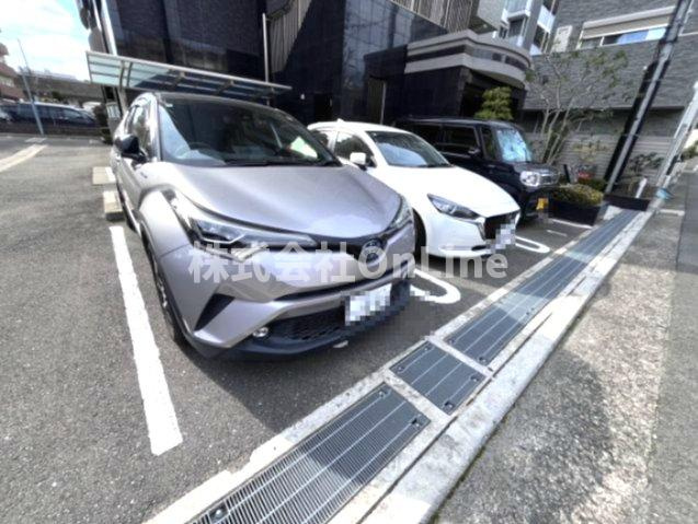 【駐車場】 | スペチアーレ　桜ヶ丘