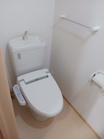 プリマベーラ　Ｄのトイレ|落ち着いたトイレです