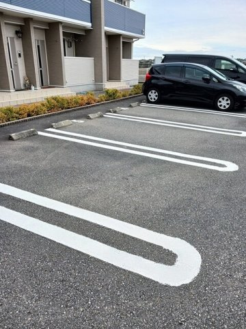 プリマベーラ　Ｄの駐車場|駐車場です