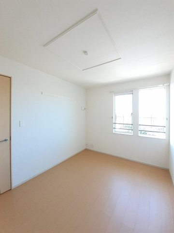 ルネッサのその他