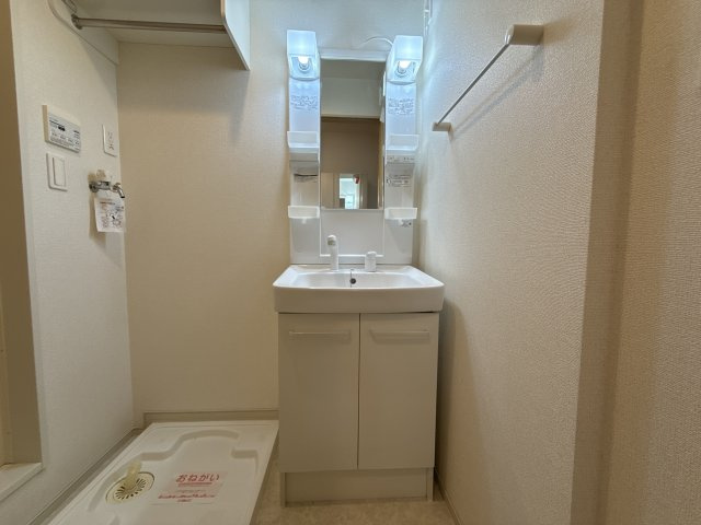 グラン　ソレイユ　ＭＭの洗面所