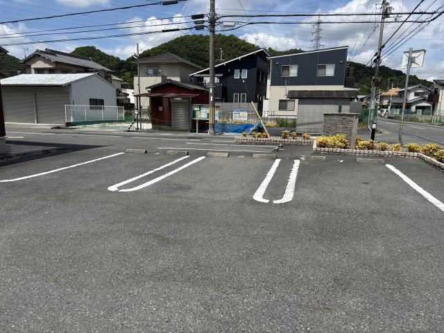 グラン　ソレイユ　ＭＭの駐車場