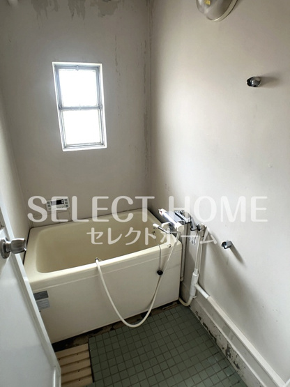 【浴室】 | 杉山コーポＣ棟 | 落ち着いた空間のお風呂です
