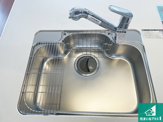 ■豊中市春日町　第4期　新築一戸建ての設備|広々としたシンクで食器洗いも楽々！