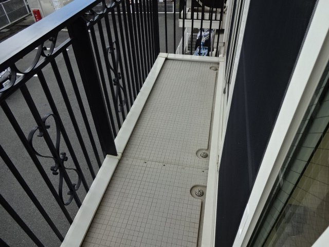 アネックス ハイブリッジＢ棟のバルコニー