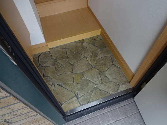 アネックス ハイブリッジＢ棟の玄関