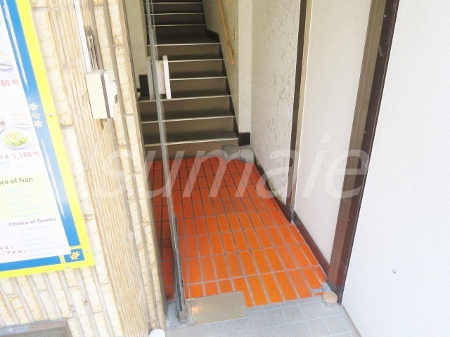 リヒトライフ侑里　東十条のエントランス|物件入口です☆