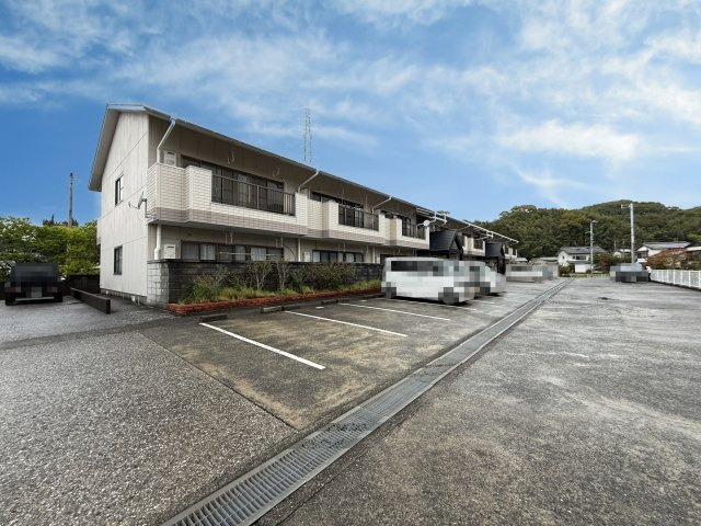 イーストハイツの外観