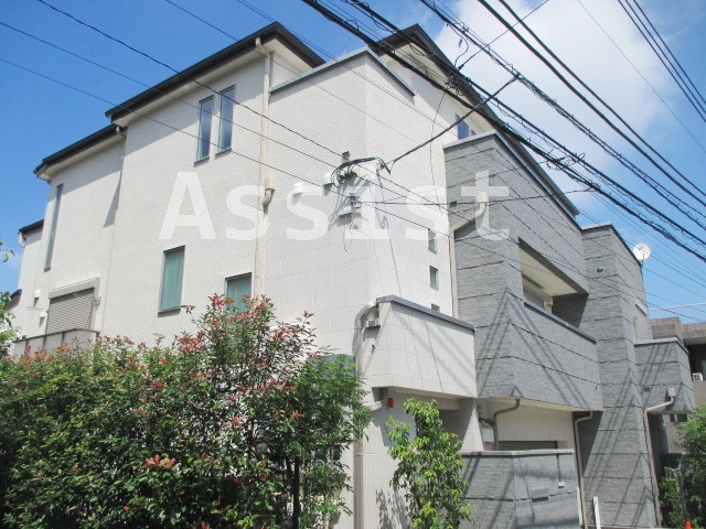 リベルテ池田山の外観